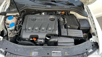 Škoda Superb. - 8