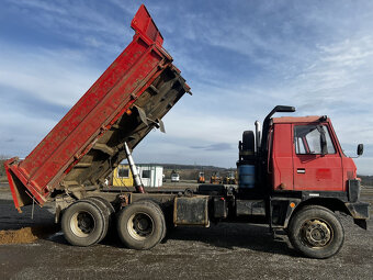 SKLÁPĚČ TATRA T 815 S3 26 208 6x6,rok 1986 - 8