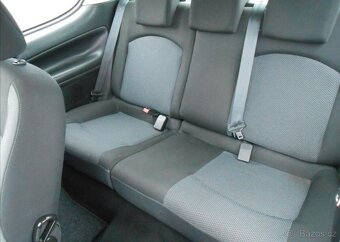 Peugeot 206 1,1 i 44 kW PLUS Serviska benzín - 8