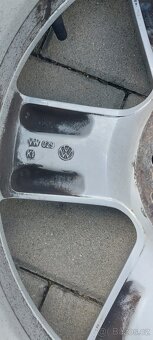 Litá kola VW - 8