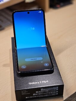 Prodám Samsung Galaxy Z Fold 5 - 8