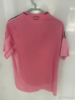 Fotbalové dresy ( originál ) evropské velkokluby . - 8