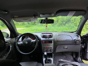 🚗 Alfa Romeo 147 1.6 88 kW TI – BOSE - 8