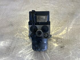 ŘÍDICÍ JEDNOTKA ABS 8E0614111AB - 8