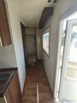 Zařízená celoroční obytná maringotka na prodej - 8
