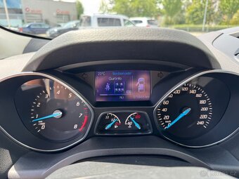 Ford Kuga 1,6i 110kW 2WD r.v.2013 serviska, 1. majitel - 8