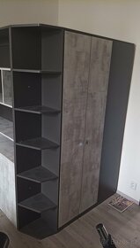 Prodám asko rohovou skříň. - 8