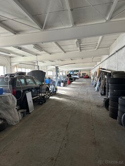 Pronájem autoservisu 600 m² - 8