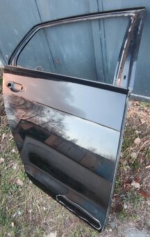 VW Golf 7 hatchback zadní dveře prave Golf VII - 8