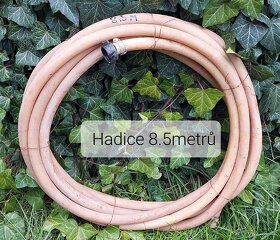 Buben na zahradní hadici asi na 60metrů hadic + Hadice - 8