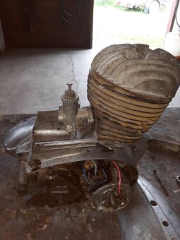 Motor Jawa 250/590 Sport + Californie - 8