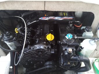 Bayliner Capri 602 diesel - 8
