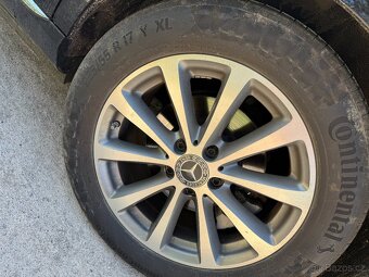 Mercedes Benz E 220 D 4MATIC, 2019, TOP výbava, DPH - 8