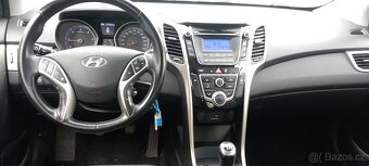 Hyundai i30 1.6 CRDi - 8