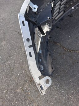 Renault scenic 4 predni naraznik - 8