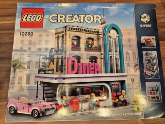 Lego Downtown Dinner set 10260 - 8