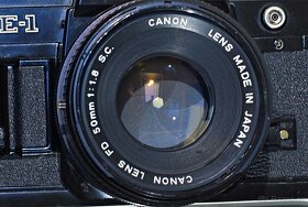 Canon AE-1 Black + FD 1,8/50mm S.C. TOP STAV - 8