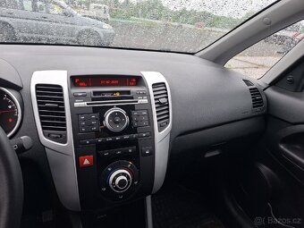 Kia Venga najeto 39000km - 8