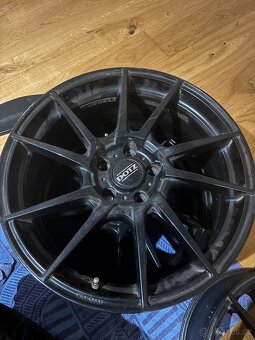 disky 5x112 R18 - 8