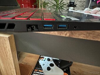 Acer Nitro 5 Obsidian - 8