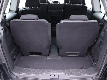Opel Zafira 1,9 CDTi 110KW Klima 7-Míst (2010) - 8