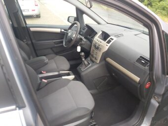 Opel Zafira 2,2i 110KW 7.míst - 8