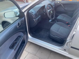 Škoda Octavia 1,6MPI-75kw benzín - 8
