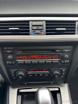 BMW e90, 320d, 120kw 247tkm - 8