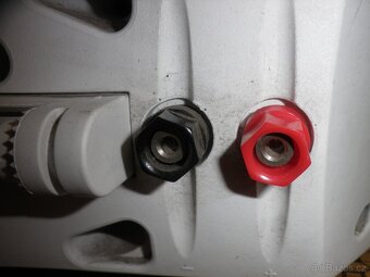 Reproduktor BOSE - 8