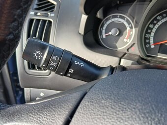 Kia Ceed 1.6i , 91 kW benzín, 2012 - 8