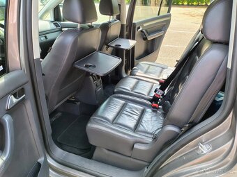 Volkswagen Touran 1.9 TDI 77 KW Facelift, 7 míst - 8