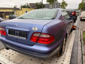 MERCEDES BENZ CLK W208 320i V6 TOP - 8