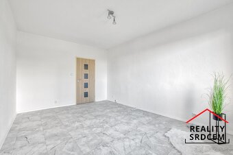 Pronájem bytu 1+1 (2+kk), 51,5 m2, šatna + 2 lodžie, ul. A.P - 8