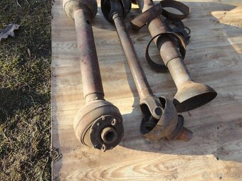 Kardanové náhony. - 8