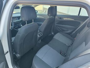 Opel Insignia 2.0 CDTi 125kw  r.v. 2020, Navi, Tažné , DPH - 8