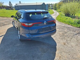 Renault Megan 1.6 - 8
