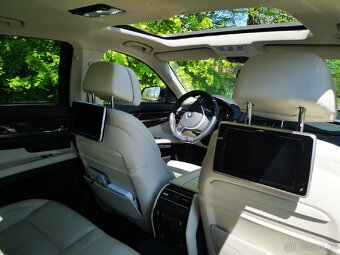 BMW 730 XDrive M Paket – plná výbava - 8