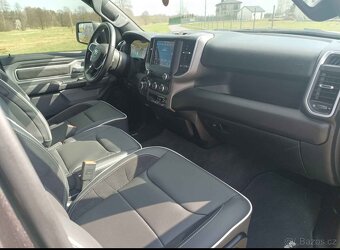 Dodge Ram 2021 - 8