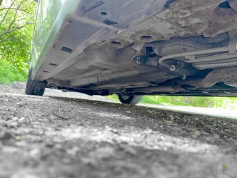 Opel Vectra C 1.9CDTI 88kw Nová sttk,pravidelně servisováno - 8