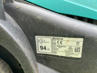 Elektrická sekačka BOSCH Rotak 32 Ergo Flex H - 8