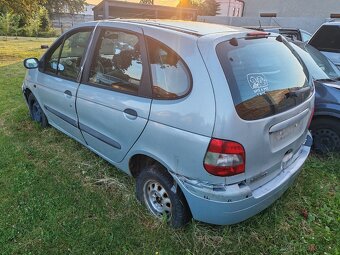 Renault Scenic 1.6i,16V automat - 8