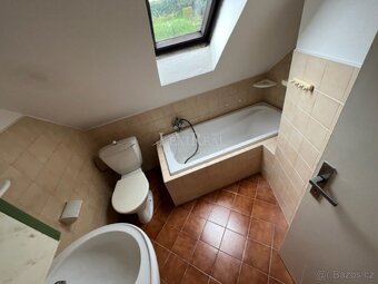 Prodej domu 150 m2 se zahradou 2.000 m2 - 8