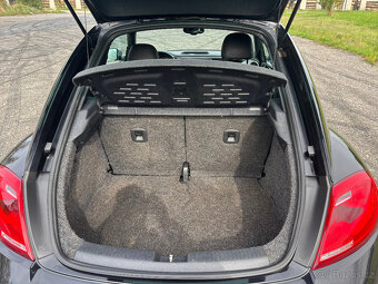 VW BEETLE 2.0 TSI, 147 kW, DSG 2011 edice MAGGIOLINO - 8