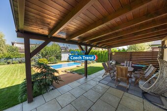 Pronájem novostavby rodinného domu, 5+kk, 180 m2 s garáží a - 8