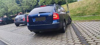 Škoda Octavia 2 1.6 benzín 267t najeto - 8