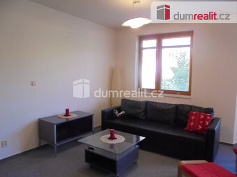 Pronájem bytu 1+kk 60 m2 Praha 5 Košíře Naskové lodžie - 8
