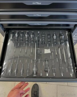 Dílenský vozík Kraftwelle s nářadím na kolečkách - 8