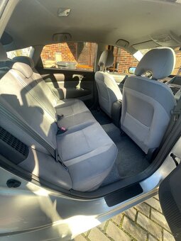 Toyota Prius 1,5i/E 57kW - 8