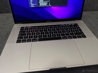 Macbook pro 15" 2016 core i7 250GB SSD 16GB RAM - 8