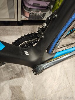 Giant Advanced - 8